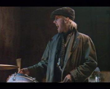 Imagenes del Video A Kind Of Magic