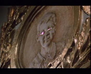 Imagenes del Video A Kind Of Magic