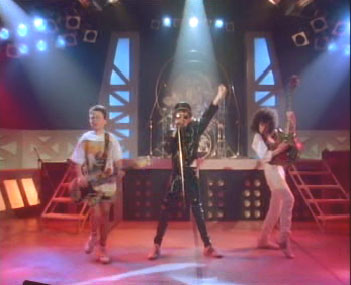 Imagenes del Video The Miracle