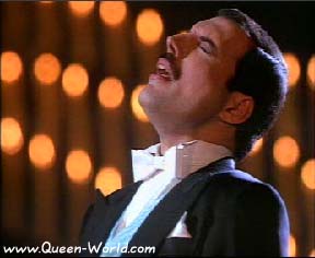 Fotos de Videos "Who Wants To Live Forever"