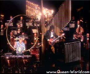 Fotos de Videos "Who Wants To Live Forever"