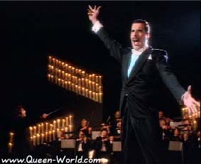 Fotos de Videos "Who Wants To Live Forever"