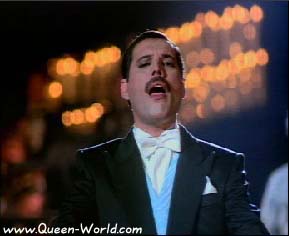 Fotos de Videos "Who Wants To Live Forever"