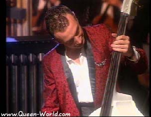 Fotos de Videos "Who Wants To Live Forever"